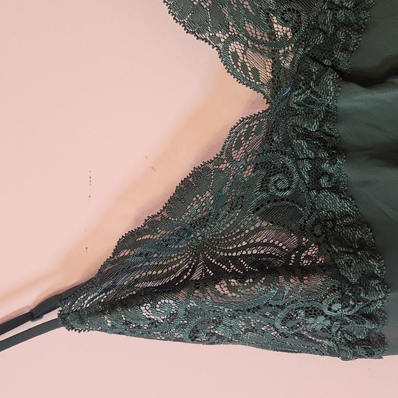 VGT VICTORIA’S SECRET Forest Green Lace Trim Chemise, size M - Picture 3 of 10